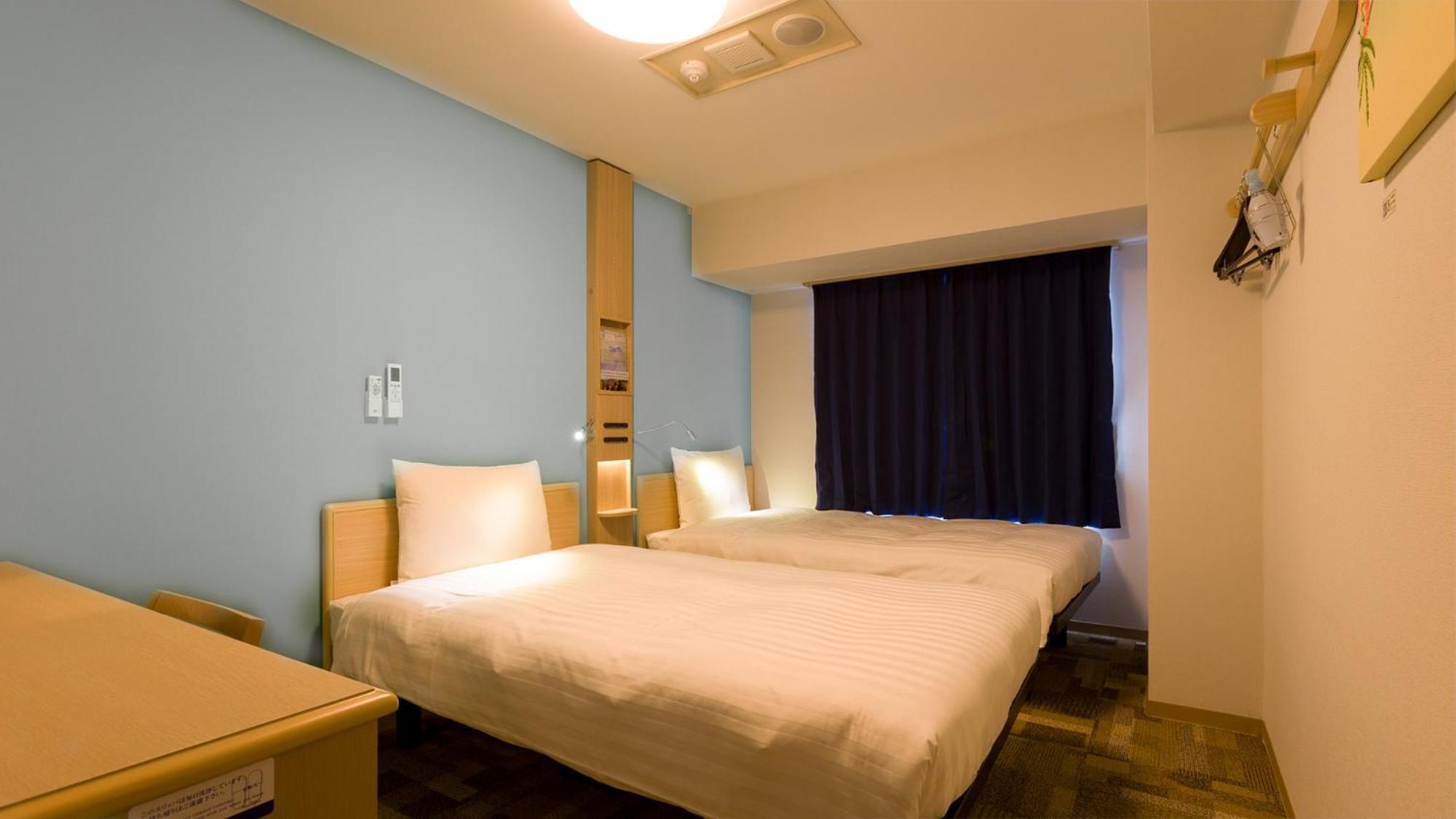 Toyoko Inn Kyoto Shijo-Omiya Room photo